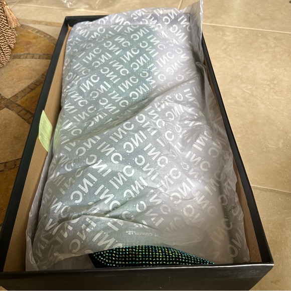 Stunning brand new Christmas Boots - Picture 8 of 9